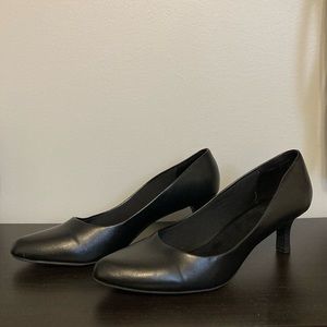 George black dress heels size 11